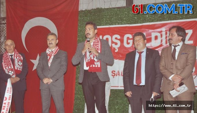 Şalpazarıspor Sezon Açılışı ve Destek Gecesi’nde Halı Sahada  Taraftarlarıyla Buluştu